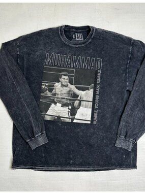 Muhammad Ali Stonewashed Long Sleeve Tee – Black | Men’s XL